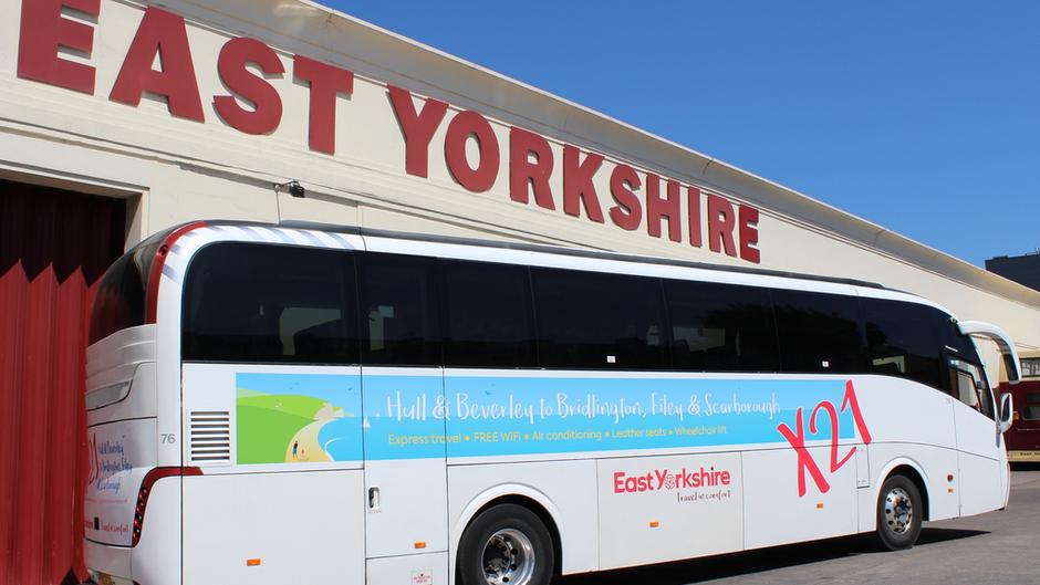 Service X21 Summer Service Coach May 2019