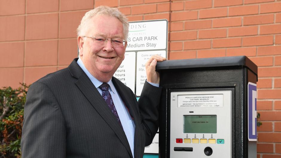 Cllr Parnaby Promotes Free Christmas Parking