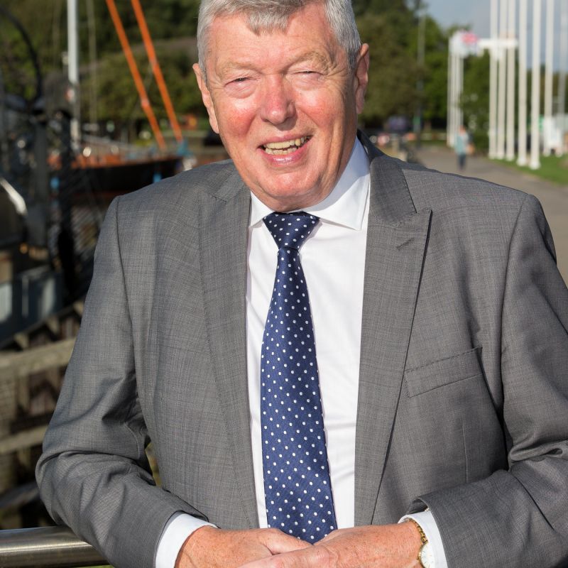 Alan-Johnson.jpg