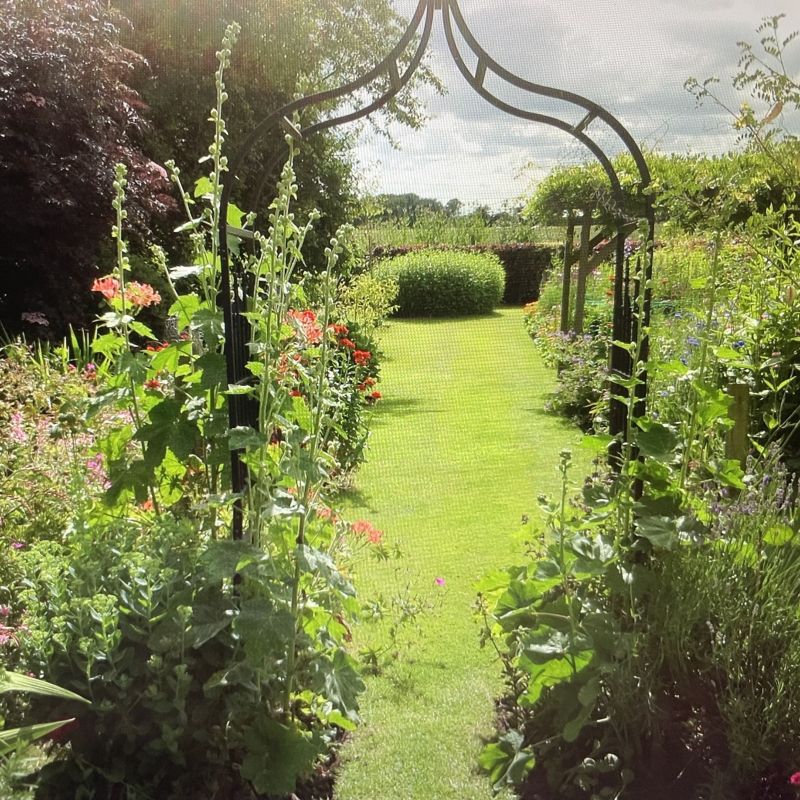 The-archway-at-Brookside-.jpg