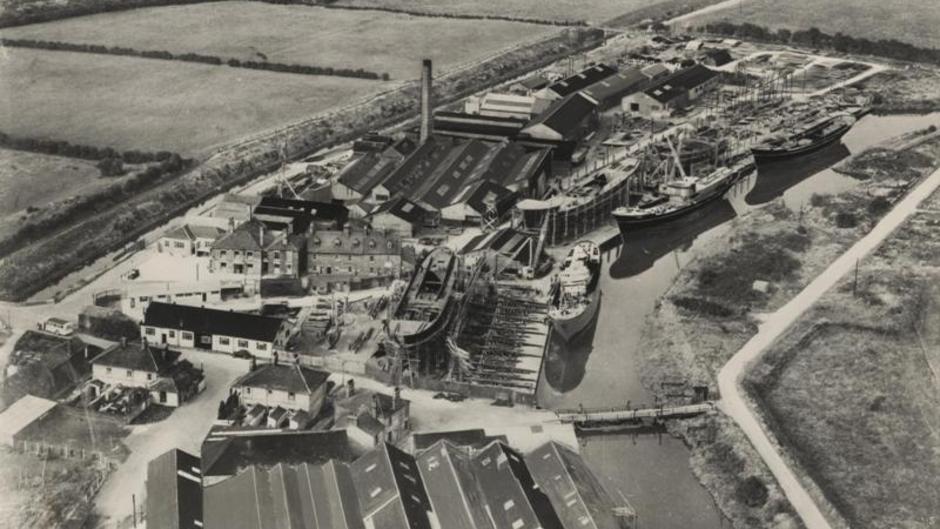 Aerial View Of Grovehill Shipyard 1950 Archive Ref Ddx1235 2 3 1