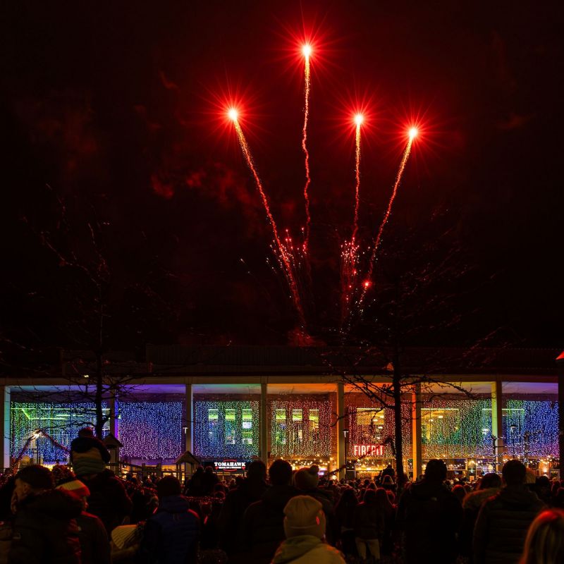 Flemingate Set To Sparkle For An Unmissable Christmas Light Switch On And Firework Spectacular