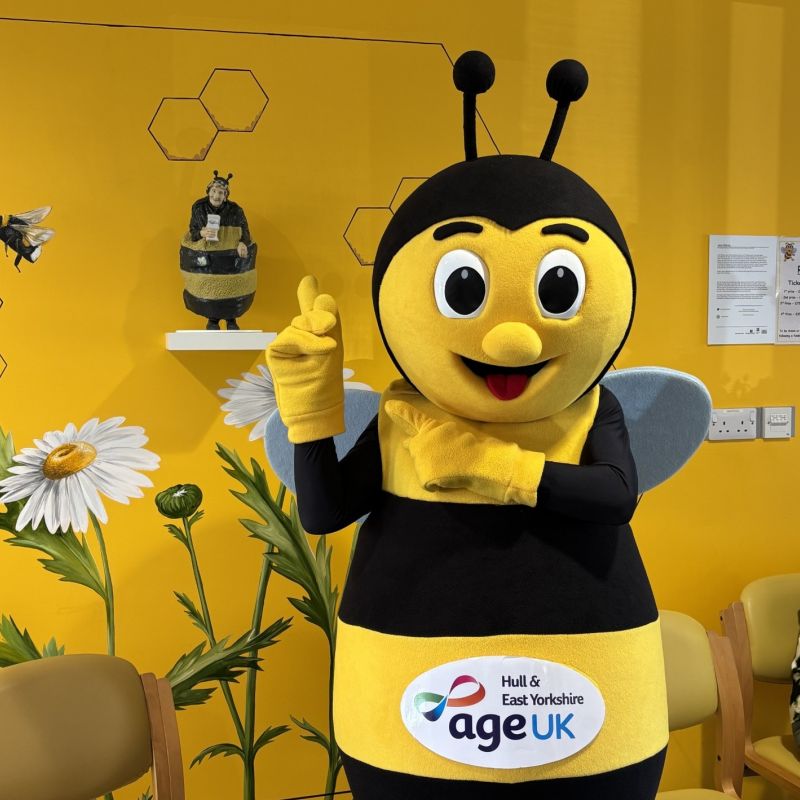 Bee-and-Statue.jpg