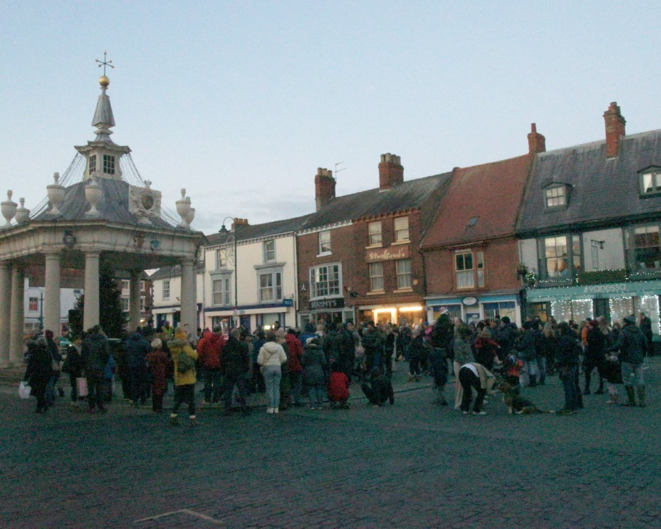 beverley christmas lights 2 medium jpg