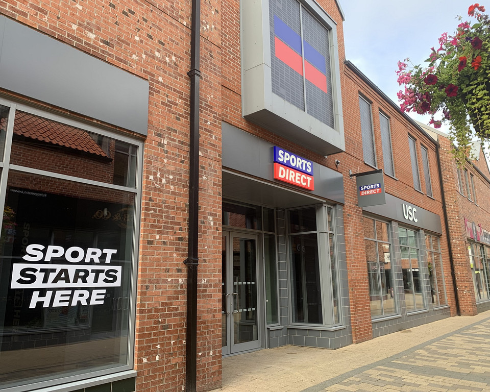 sports direct usc 3