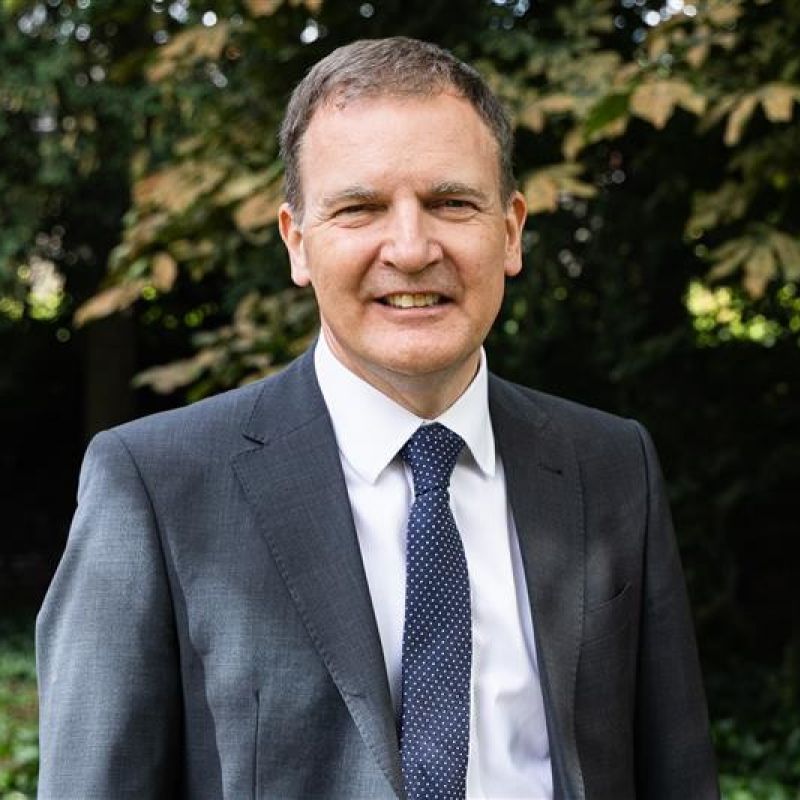 Full Council Appoints New East Riding Chief Executive