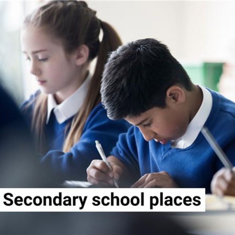 Families Receive Secondary School Place Offers 1